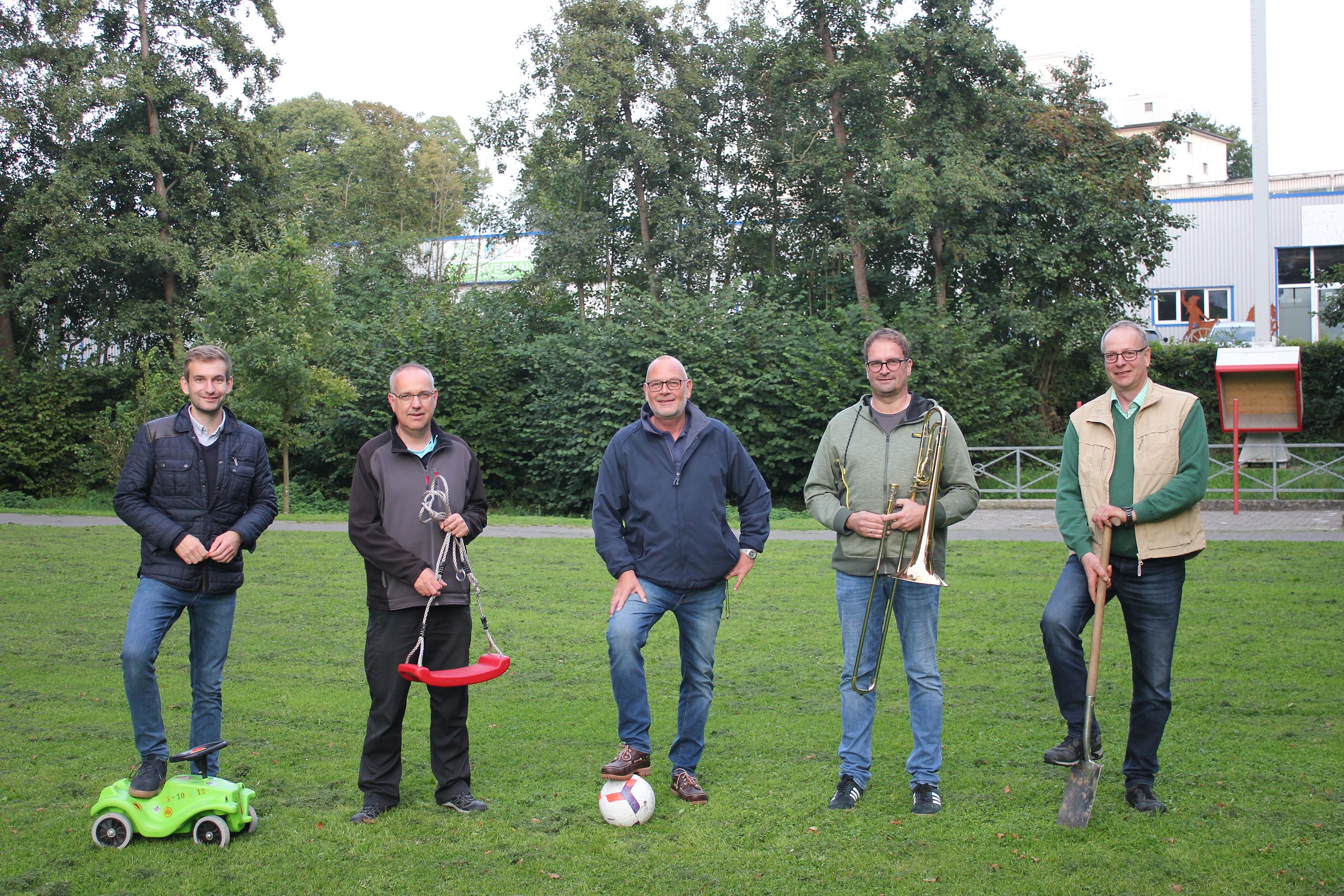 Auf dem Foto v.l.n.r.: Simon Hennecke, Christian Hken, Thomas Stock, Ralf Schmcker, Georg Busemann